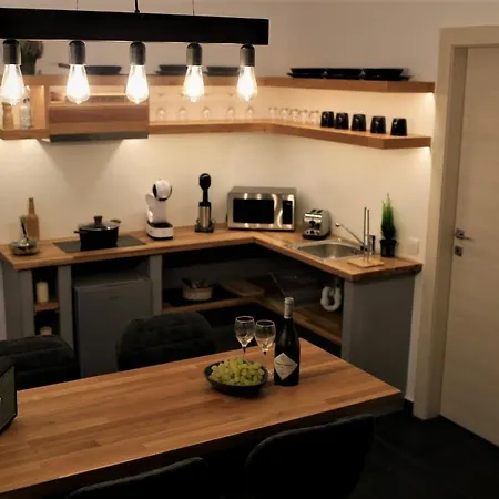 Villa A Lux Santorini *