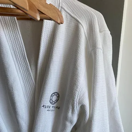 A Lux Santorini ヴィラ