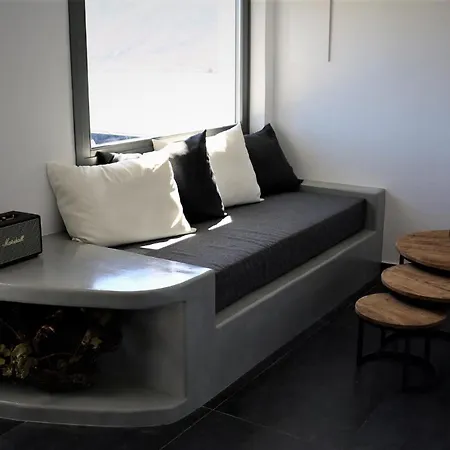 ヴィラ A Lux Santorini