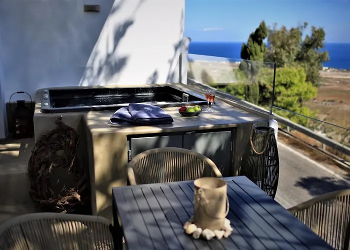 A Lux Santorini Villa *